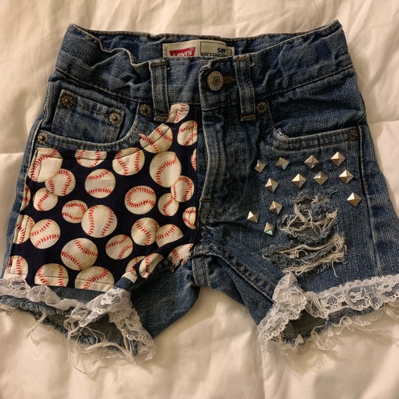 Levi's Other - Custom baseball Levi shorts